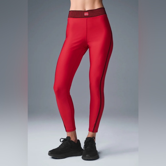 Alo Yoga Airlift High-Waist 7/8 Line Up Legging Red Size...